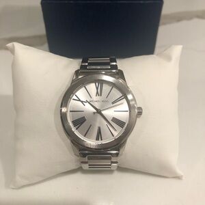Authentic Michael Kors Silver Watch with Roman Numerals ✨Available until 01/31✨